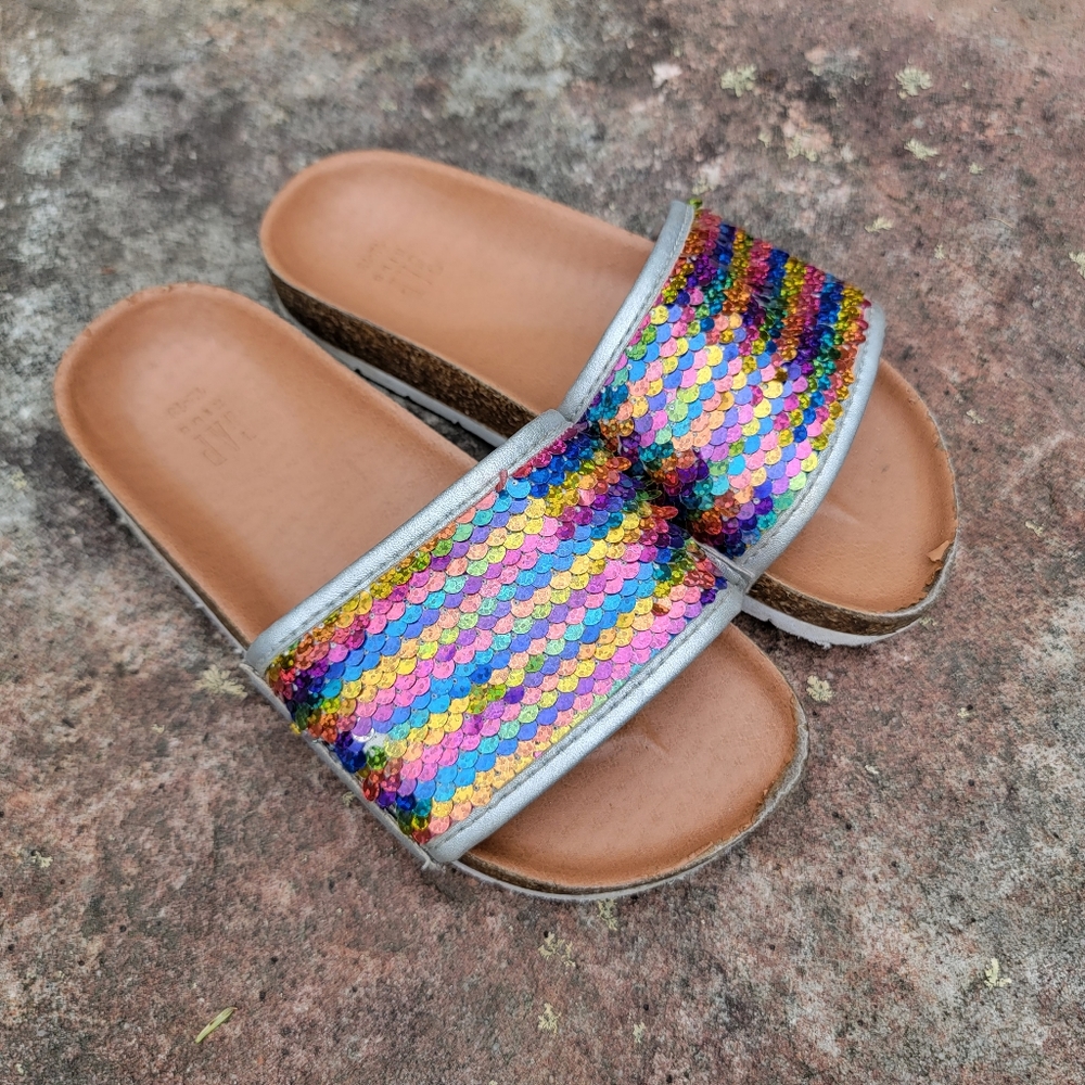 GAP Flip Sequin Slides Rainbow Silver, Size 12-13 Kids